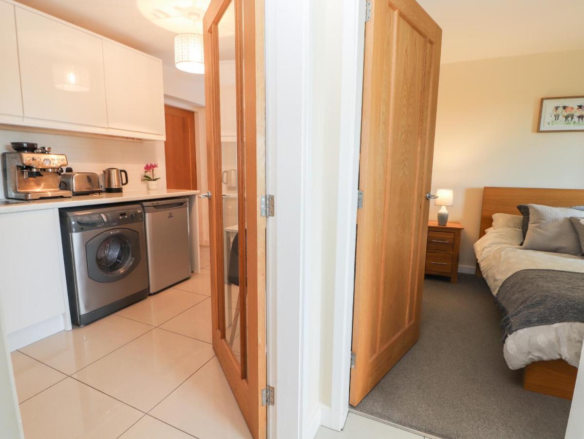 Hafan Fach Mold