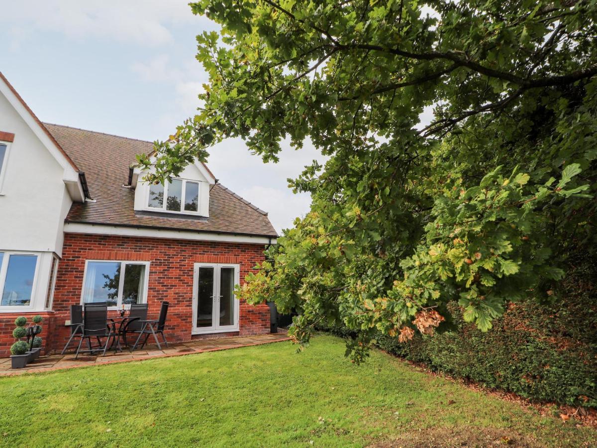 Holiday home Hafan Fach